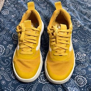 Vans Ultracush women’s size 6.5